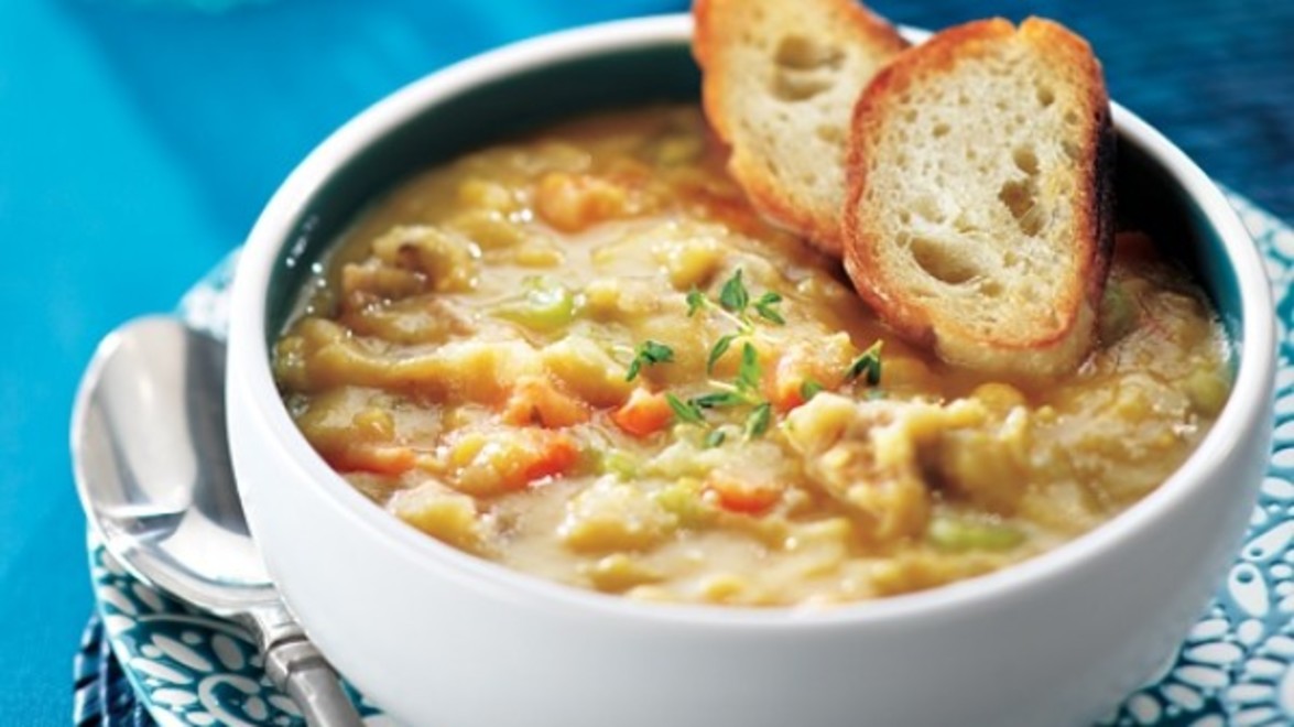IYP Recipes: Split Pea Soup a la Quebecoise