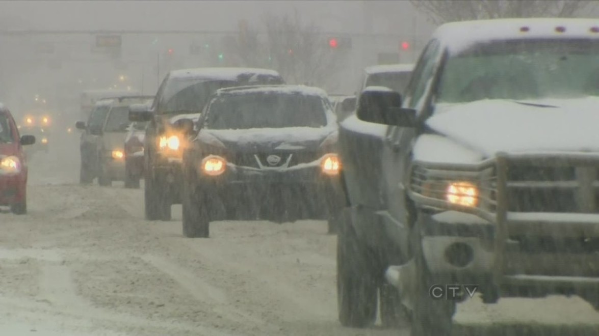 Alberta Clipper bringing General Snow Fall to Southern Ontario